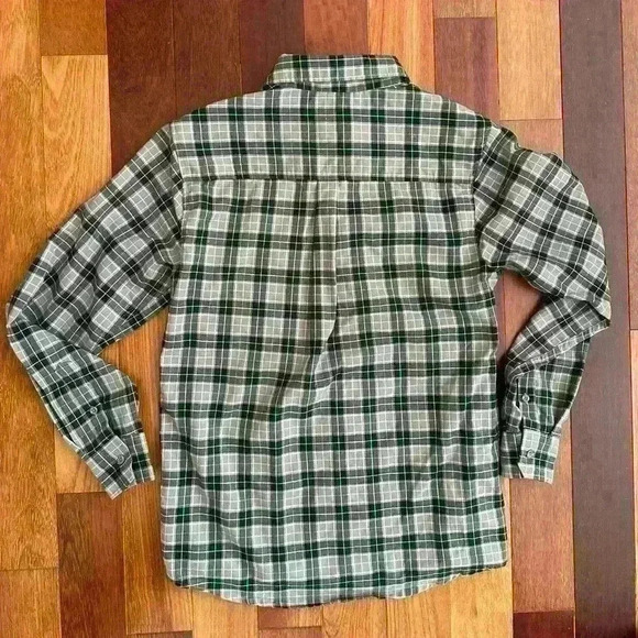 United By Blue | Striped green and grey pattern long sleeve button down size sml - Picture 3 of 8